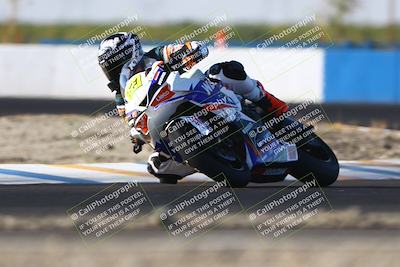 media/Sep-06-2025-CRA (Sat) [[cd32356307]]/Races/Race 11/